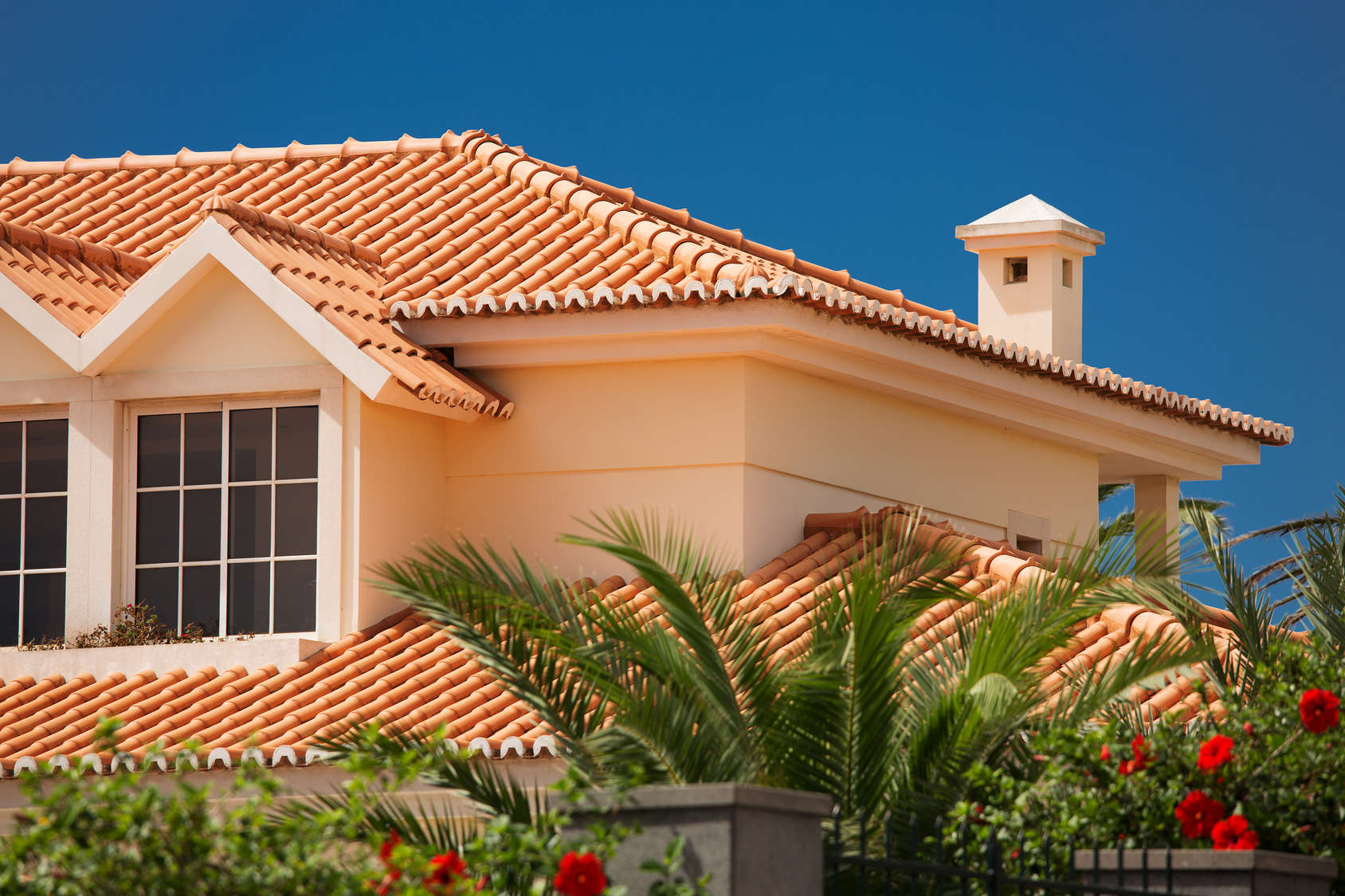 new construction roofing estero