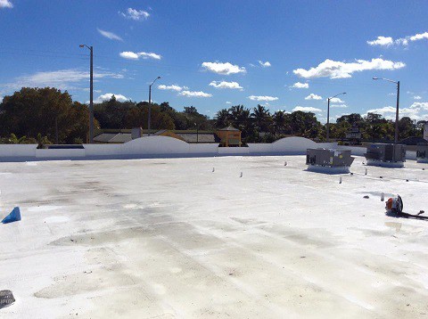 commercial roofing estero